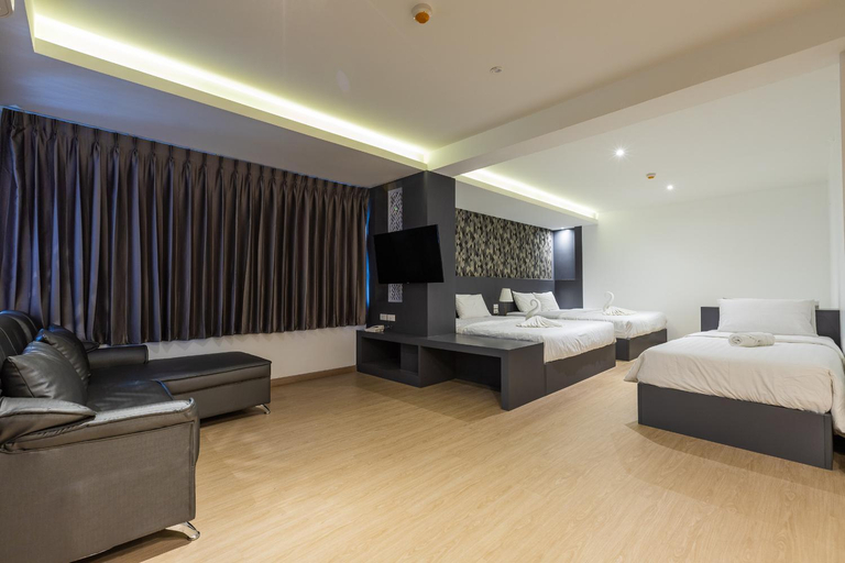 Bedroom 6