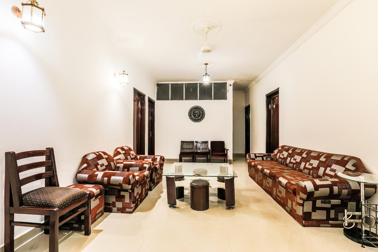 Public Area 2, Via Hemkunt Mansion - Nr Noida Sector-15 Metro, Gautam Buddha Nagar
