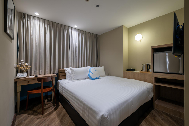 Bedroom 9