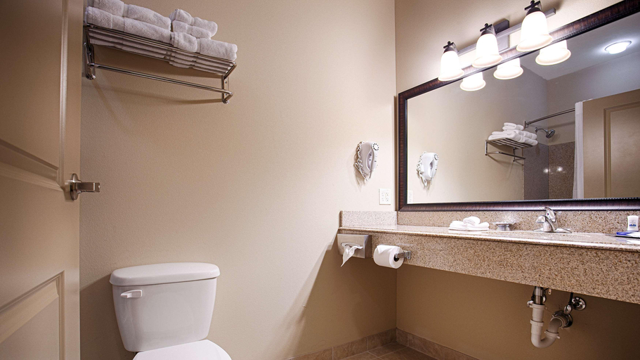 Bathroom 4, Best Western Plus Emory At Lake Fork Inn & Suites, Rains