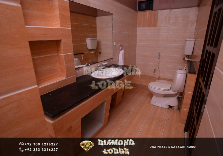 Bathroom, Diamond Lodge, Karachi
