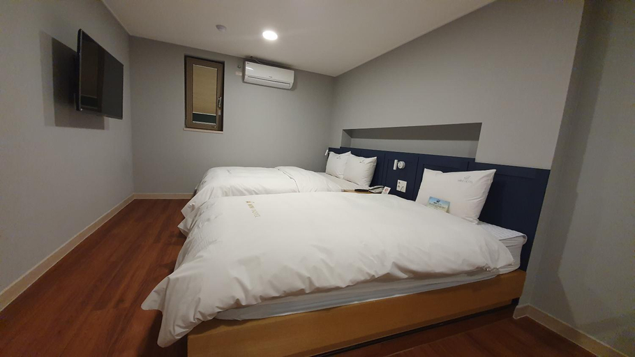 Bedroom 2, 141 Mini Hotel, Gyeongju