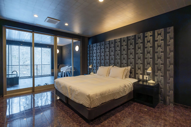 Bedroom 13