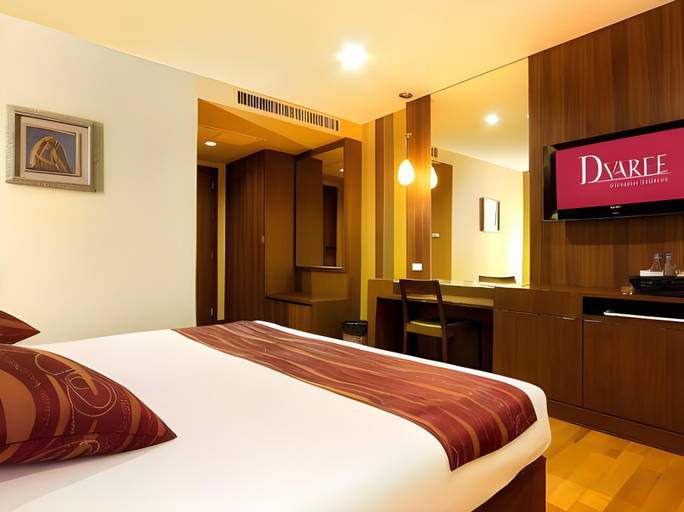 Bedroom 12