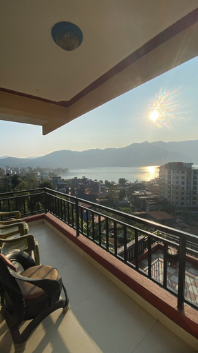Others 4, Jungle front lodge, Gandaki