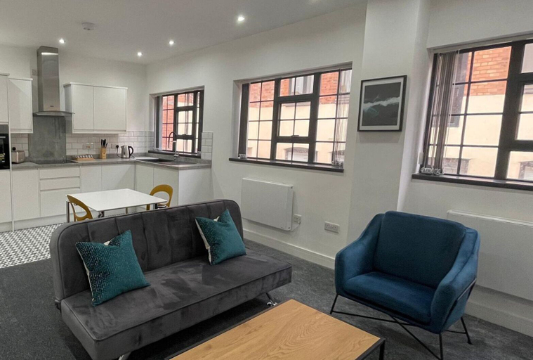 Others 4, Boutique Luxury Townhouse 3 Floors Designer Home, Birmingham