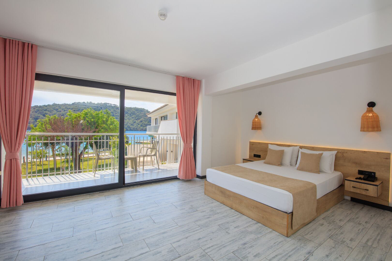 Bedroom 5, Hotel Meri All Inclusive, Fethiye