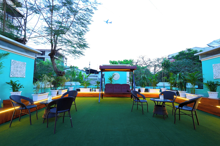 Food & Drinks 2, MyOtel - Santacruz, Mumbai Suburban