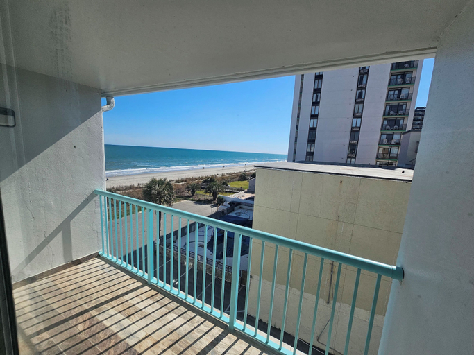Others 5, Southern Breeze, Horry