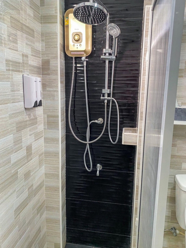 Bathroom 5, The Memory Luxury Resort, Muang Phetchaburi