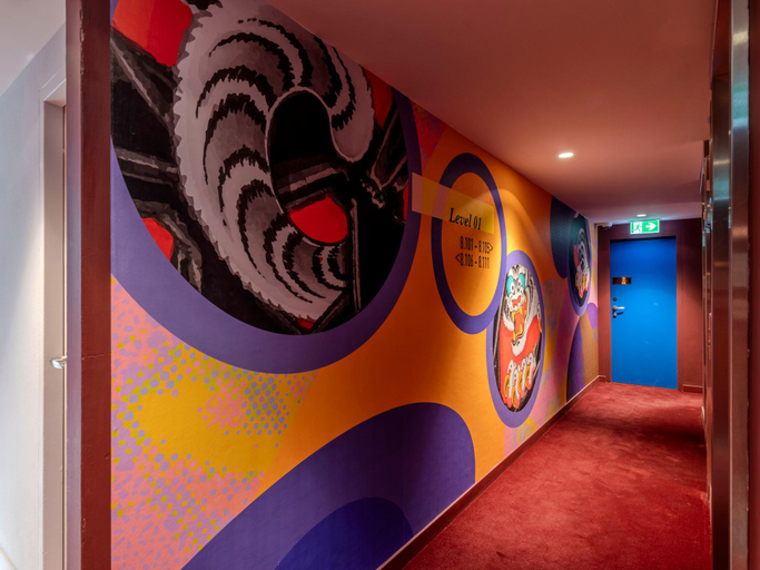 Others 4, ADGE Hotel & Residence, Sydney