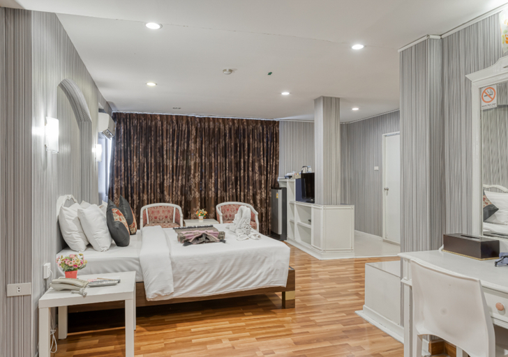 Bedroom 18