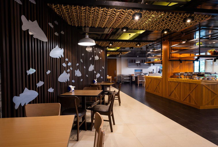 Food & Drinks 5, S 22 Hotel, Muang Surat Thani