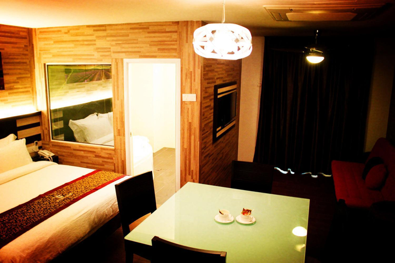 Bedroom 10