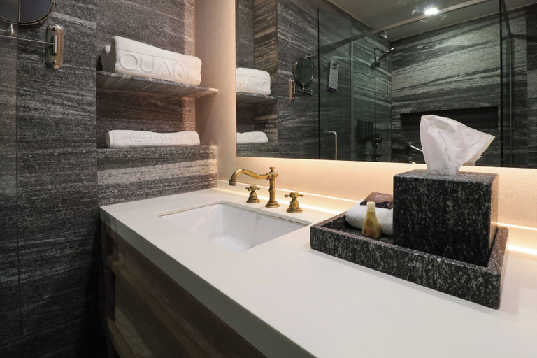 Bathroom 5, Quartz Hotel & SPA, Tijuana