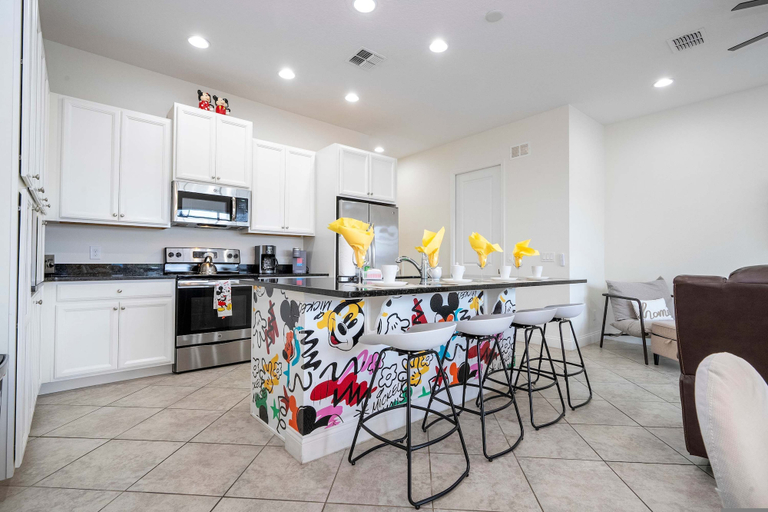 Room 5, 3Bd Sleeps8 With Pool Close to Disney Festival 220, Polk