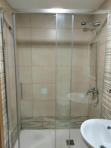 Bathroom 3, Pension Portugal Alicante, Alicante