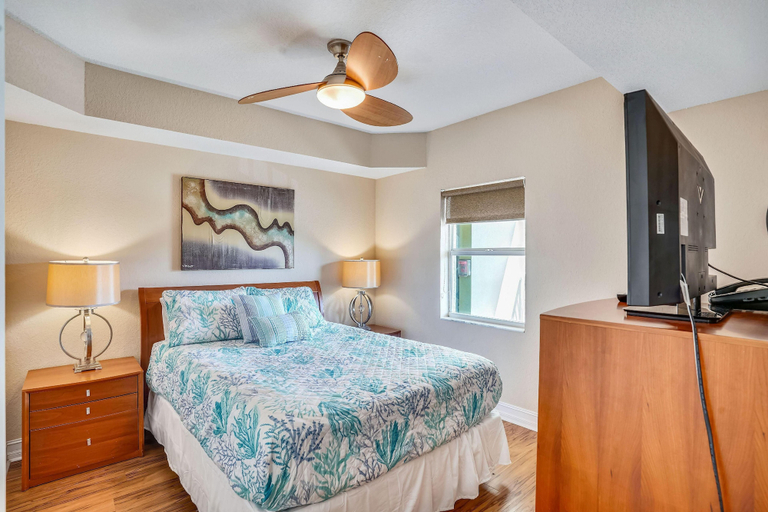 Bedroom 3, Crystal Palms 201, Pinellas
