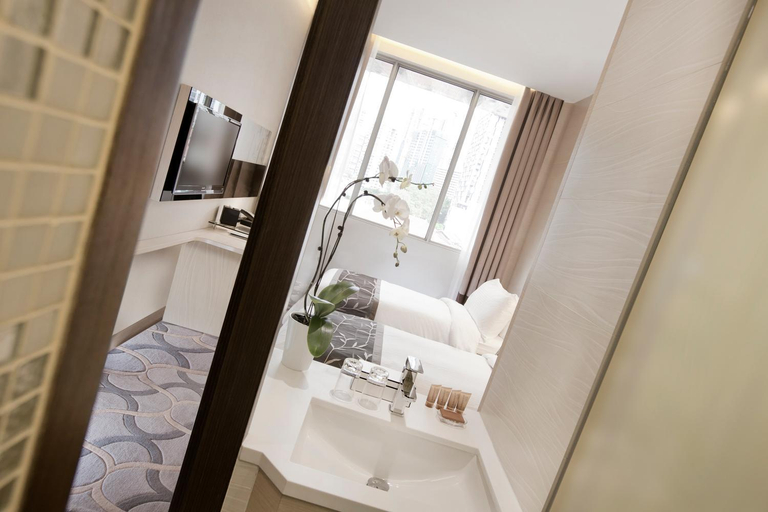 Bathroom 9