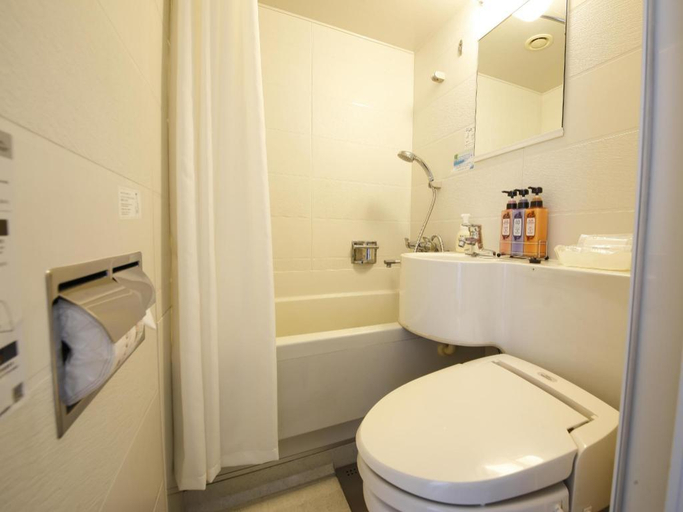 Bathroom 3