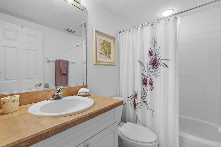 Bathroom 5, Oceanwalk 6-506, Volusia