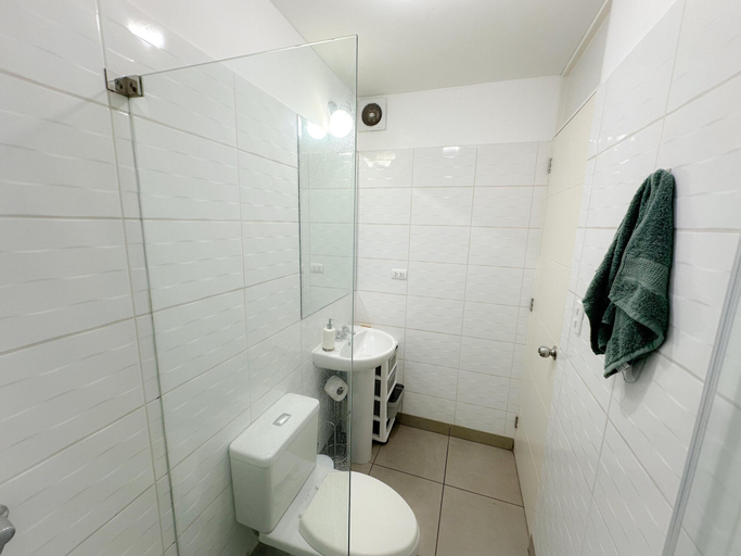 Bathroom 3, Exclusive Ocean View (1404), Lima