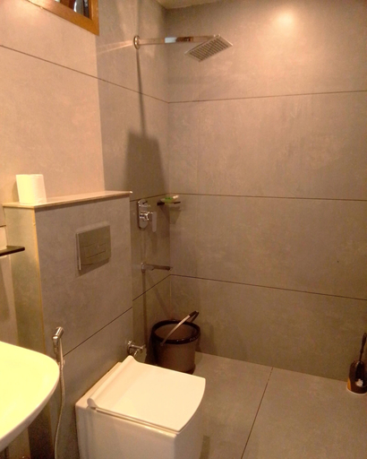 Bathroom 3, Noah Crest, Dindigul