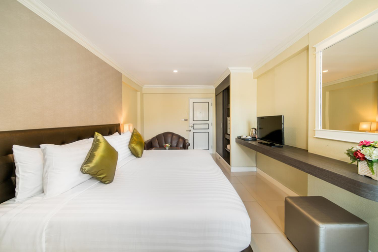 Bedroom 24