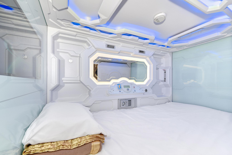 Bedroom 17