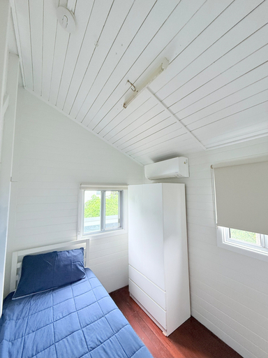 Bedroom 2, Beach accommodation shared facility, Livingstone - Pt B