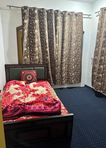 Others 3, WANI APARTMENTS BEMINA SRINAGAR, Srinagar