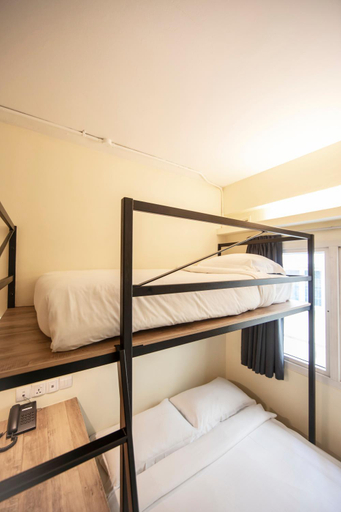 Bedroom 23