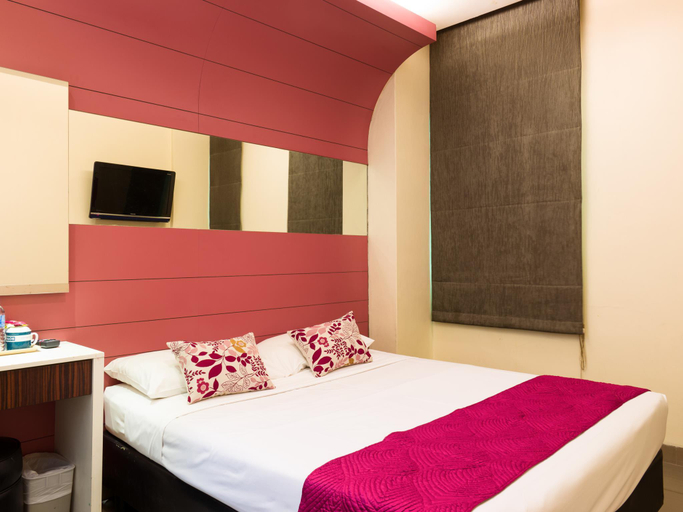 Bedroom 12