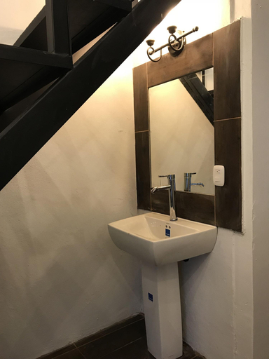 Bathroom 5, El Caite - Hostel, Granada
