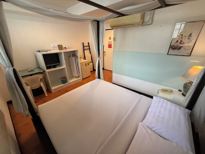 Bedroom 10
