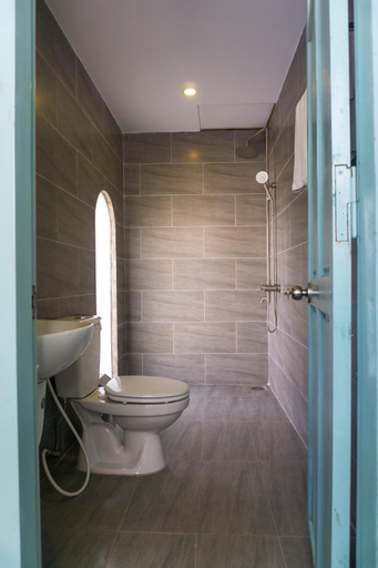 Bathroom 4, Meraki Oasis Hotel, Phan Thiết