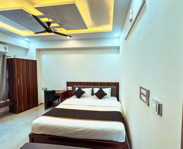Others 5, WESLAND INN, Bangalore