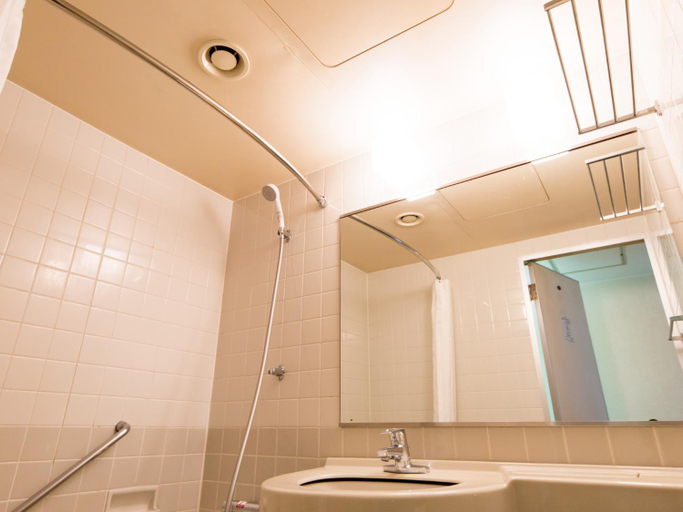 Bathroom 5, Hotel Claiton Shin-Osaka, Osaka