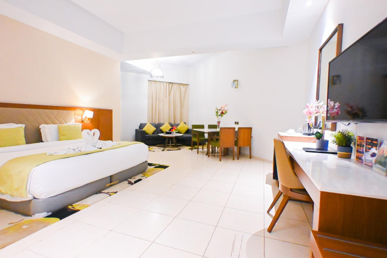 Bedroom 3, Ramee Palace Hotel, Manama