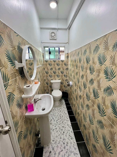 Bathroom 3