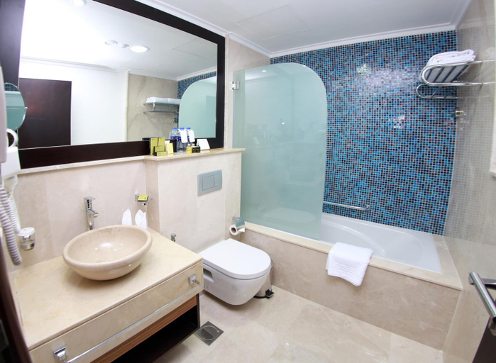 Bathroom 5, ARMADA  AVENUE HOTEL, Dubai