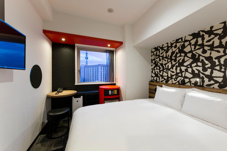 Bedroom 18