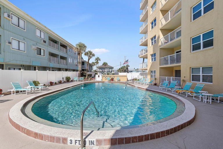 Sport & Beauty 2, Ponce de Leon Towers 702, Volusia