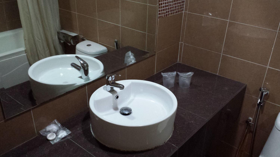 Bathroom 5, RHR Hotel Kajang, Hulu Langat
