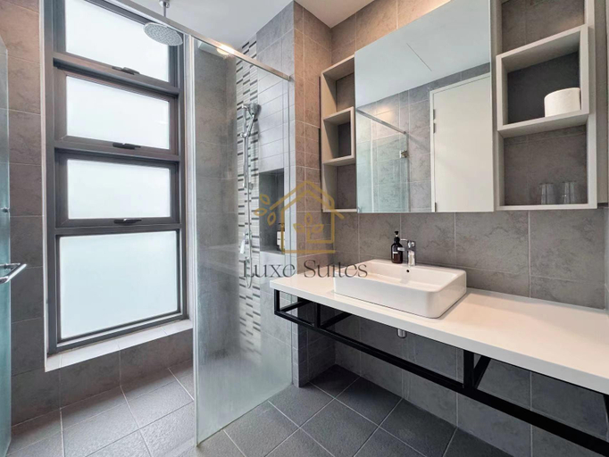 Bathroom 24