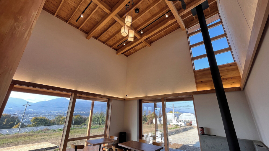Others 5, Cider Barn &more, Iida
