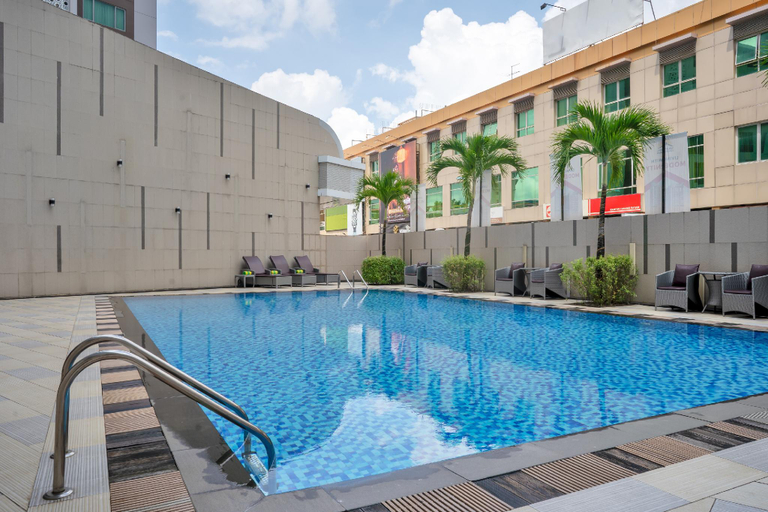 Sport & Beauty 2, Nagoya Hill Hotel Batam, Batam