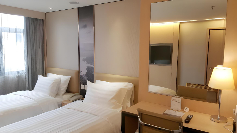 Bedroom 11