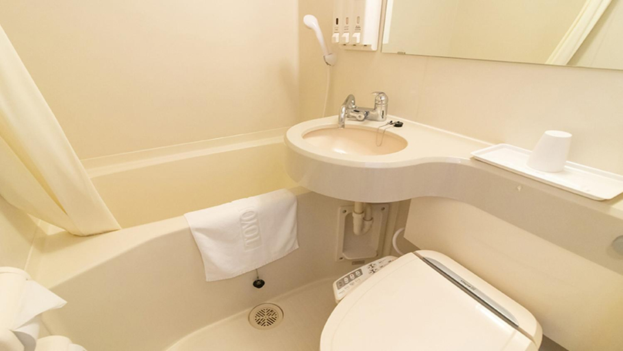Bathroom 3, Toyoko Inn Chiba Makuhari, Chiba