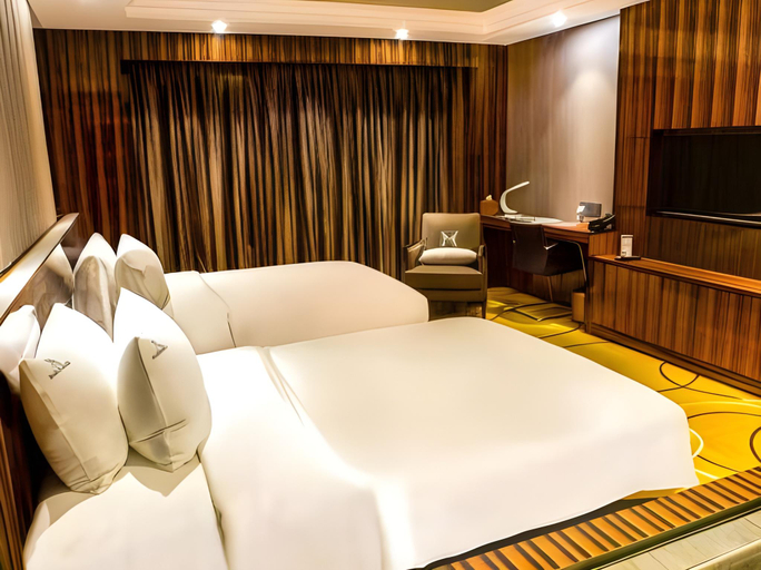 Bedroom 13